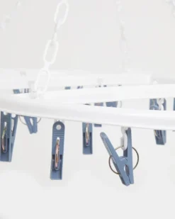 20 Clothes Peg Ring
