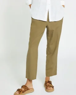 Linen Tapered Trousers