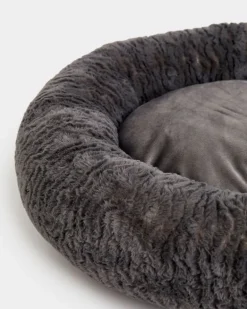Plush Donut Pet Bed