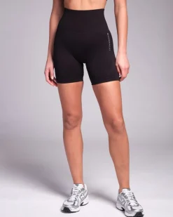 Powercut Solid Seamless 6" Shorts in Black