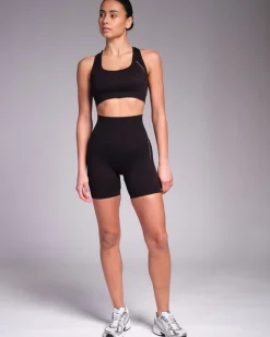 Powercut Solid Seamless 6" Shorts in Black