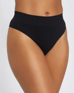 Seamless Thong