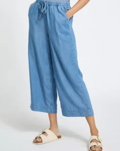 Soft Wide Leg Crop Lyocell Trousers