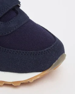 Trainer (Size 4 Infant-10)
