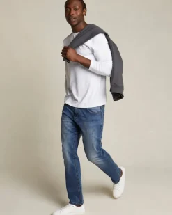 Ultra Stretch Straight Fit Jeans