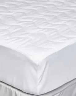 Waterproof Anti-Allergy Mattress Protector